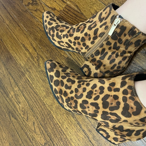 A New Day Leopard print booties - Picture 7 of 7